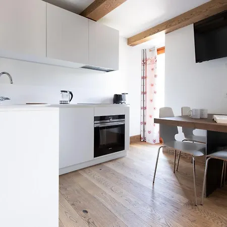 Morcelli 4 - Bajona Apartmán *